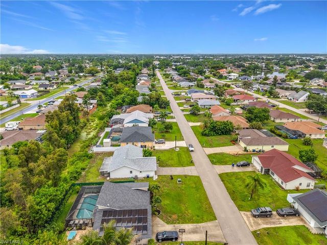 8428 Buena Vista RD, Fort Myers, FL 33967