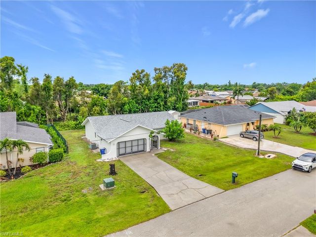 8428 Buena Vista RD, Fort Myers, FL 33967