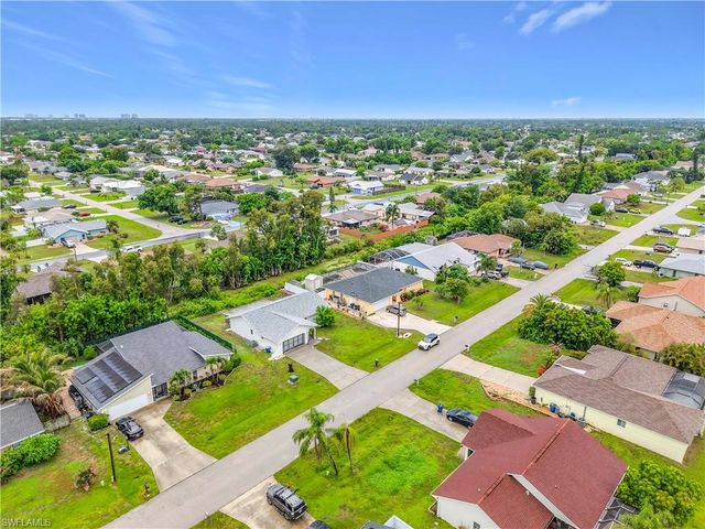 8428 Buena Vista RD, Fort Myers, FL 33967