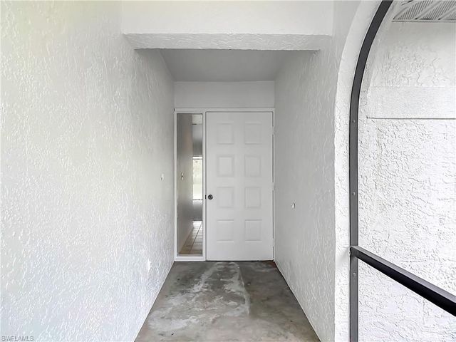8428 Buena Vista RD, Fort Myers, FL 33967