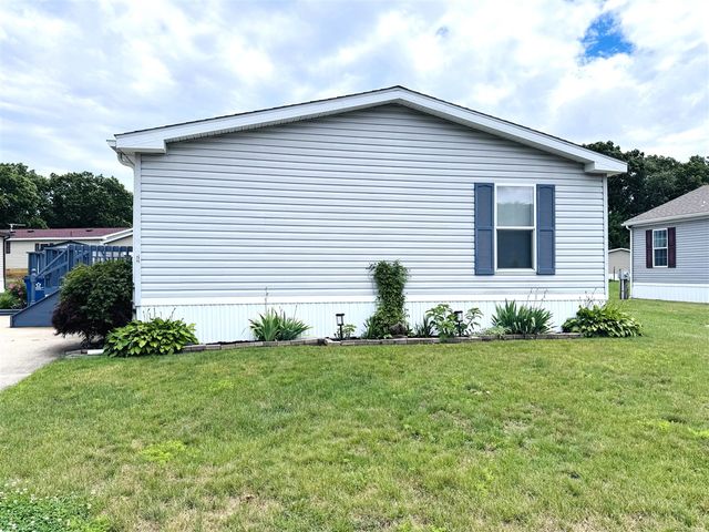 22 N Wildflower, Niles, MI 49120