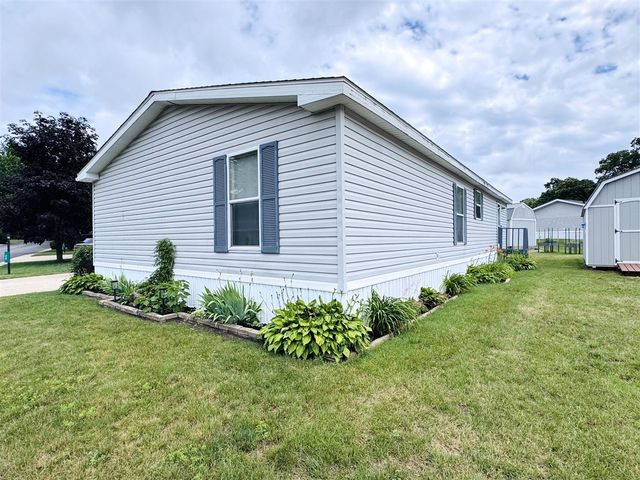 22 N Wildflower, Niles, MI 49120