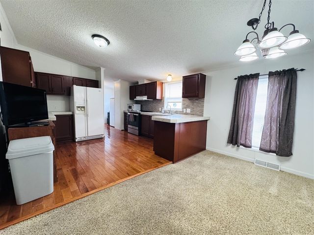 22 N Wildflower, Niles, MI 49120