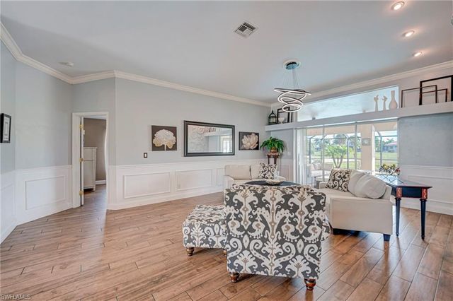 11845 Lady Anne CIR, Cape Coral, FL 33991