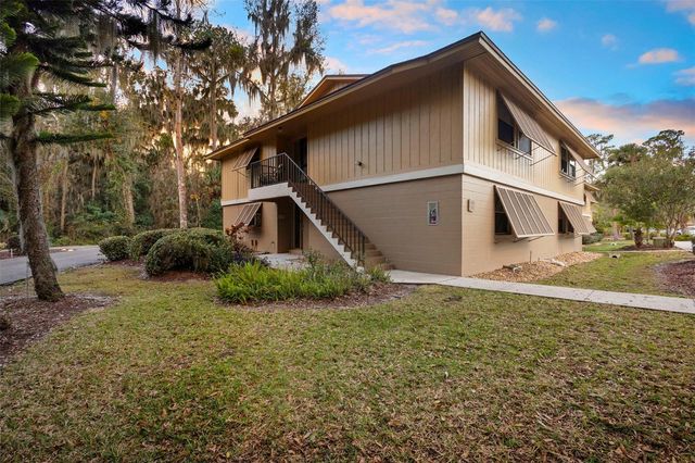 120 HIBISCUS WOODS COURT 15C, Deltona, FL 32725