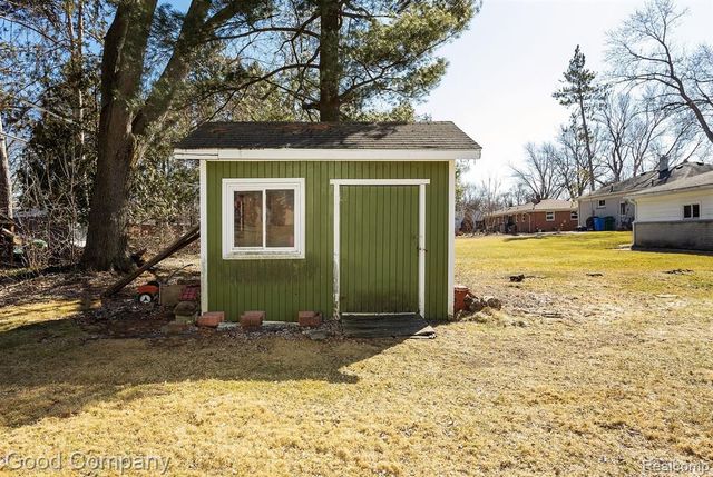 1776 Welch Road, Commerce Twp, MI 48390