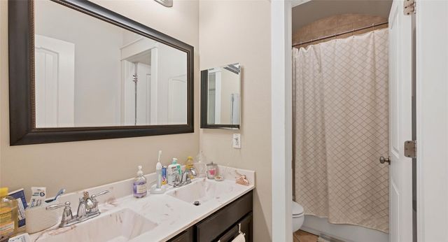 507 W North Loop BLVD B, Austin, TX 78751