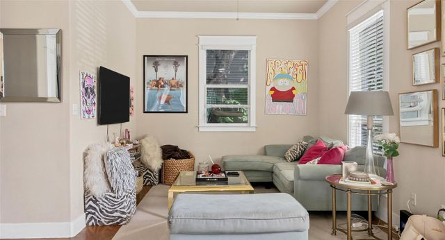 507 W North Loop BLVD B, Austin, TX 78751