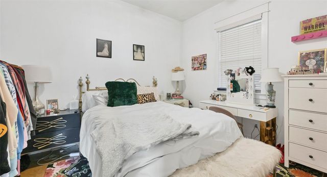 507 W North Loop BLVD B, Austin, TX 78751