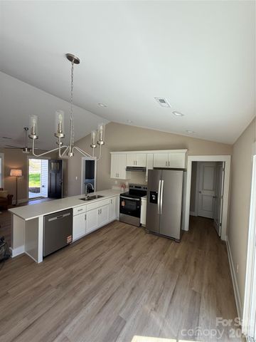 222 Center Street, Chester, SC 29706