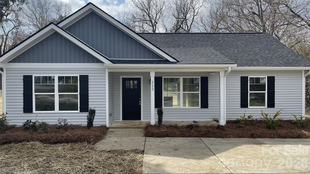 222 Center Street, Chester, SC 29706