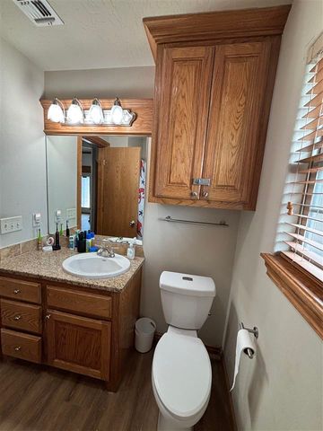 11202 NE Jere Layne, Elgin, OK 73538