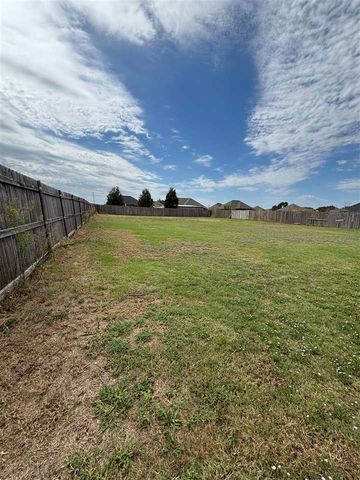 11202 NE Jere Layne, Elgin, OK 73538