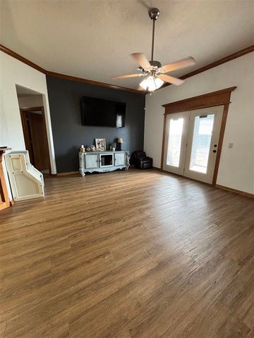 11202 NE Jere Layne, Elgin, OK 73538