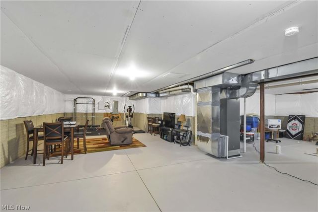 36662 W Shore Pky, North Ridgeville, OH 44039