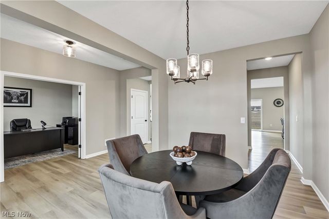 36662 W Shore Pky, North Ridgeville, OH 44039