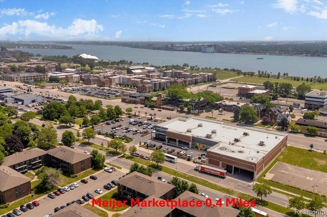 1243 Navarre Place, Detroit, MI 48207