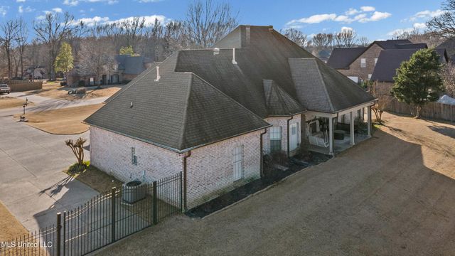 1838 Gracie Road, Hernando, MS 38632