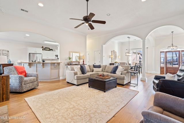 1838 Gracie Road, Hernando, MS 38632