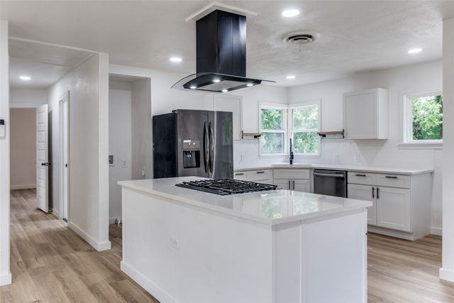 3535 Michigan Avenue, Dallas, TX 75216