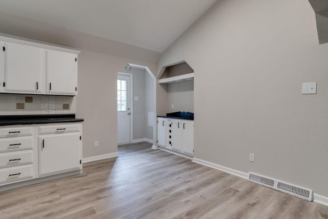 11915 E L Avenue, Charleston Twp, MI 49053