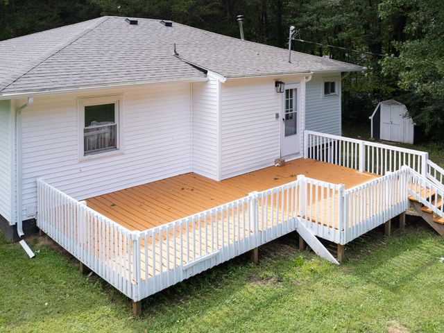 11915 E L Avenue, Charleston Twp, MI 49053