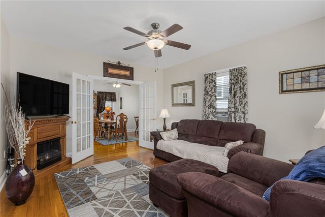 36 Pine Street, Woonsocket, RI 02895