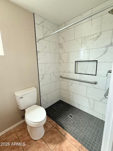 2913 W WOODRIDGE Drive, Phoenix, AZ 85053