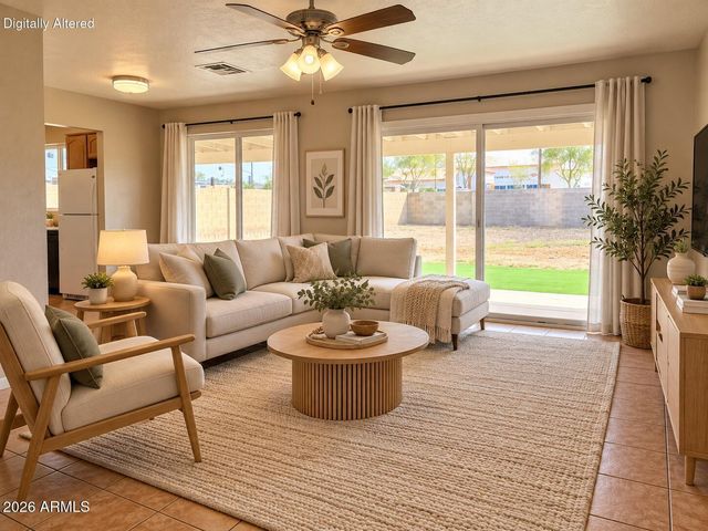 2913 W WOODRIDGE Drive, Phoenix, AZ 85053