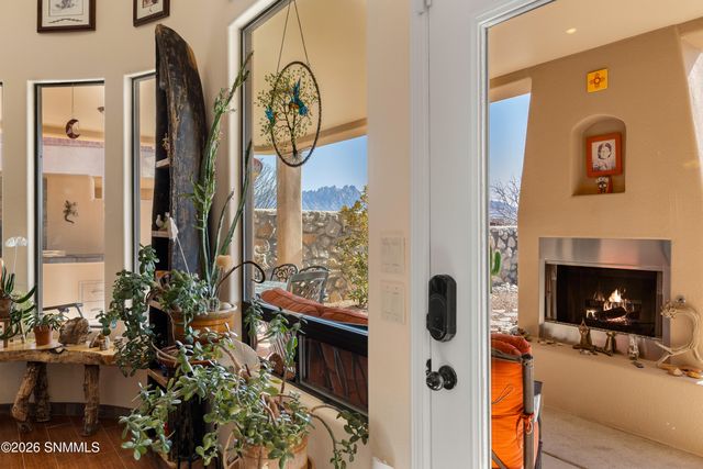 4372 Isleta Court, Las Cruces, NM 88011