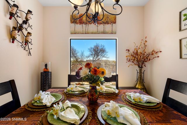 4372 Isleta Court, Las Cruces, NM 88011