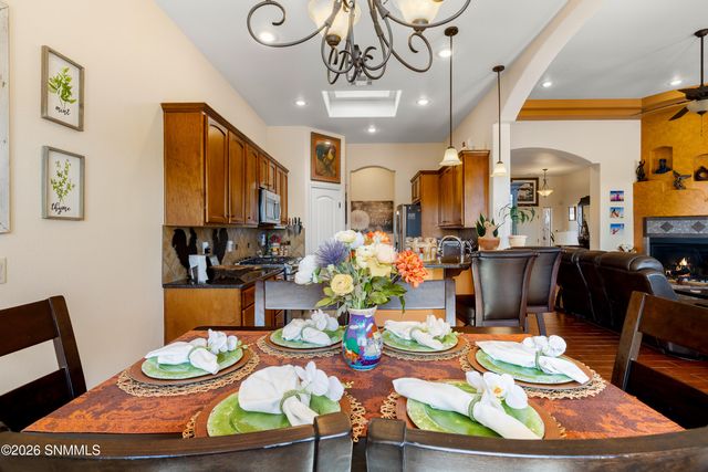 4372 Isleta Court, Las Cruces, NM 88011