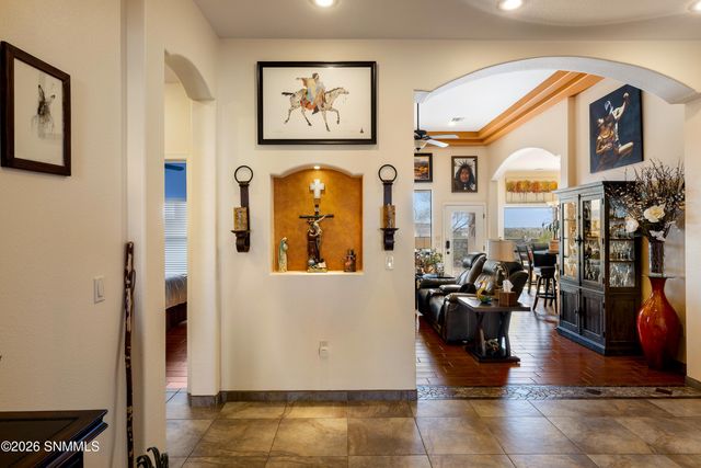 4372 Isleta Court, Las Cruces, NM 88011