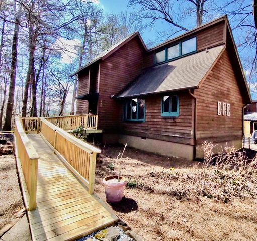 926 Wildwood Garden Dr, Knoxville, TN 37920