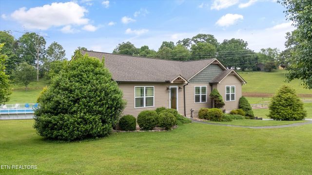 417 Smoky View Estates Drive, Maryville, TN 37801