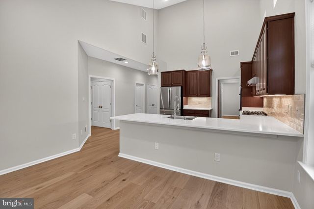 20759 CRESCENT POINTE PL, Ashburn, VA 20147