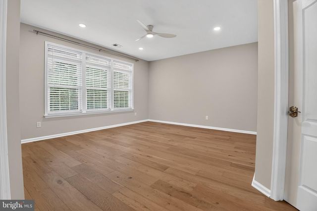 20759 CRESCENT POINTE PL, Ashburn, VA 20147