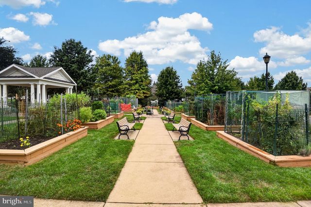 20759 CRESCENT POINTE PL, Ashburn, VA 20147