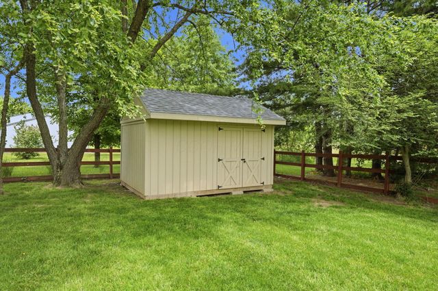 5220 Smothers Road, Westerville, OH 43081