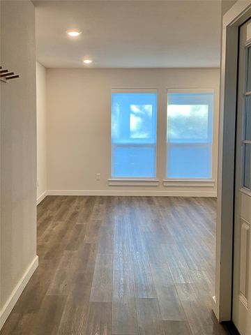 100 S Bois D, Dodd City, TX 75438