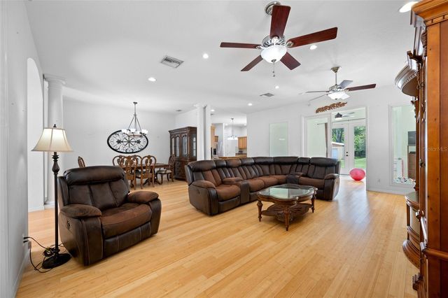 13030 DELWOOD ROAD, Tampa, FL 33624