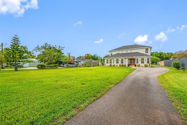 13030 DELWOOD ROAD, Tampa, FL 33624