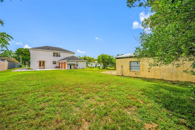 13030 DELWOOD ROAD, Tampa, FL 33624
