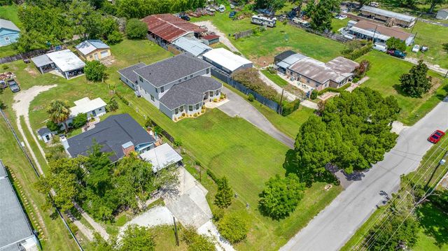 13030 DELWOOD ROAD, Tampa, FL 33624