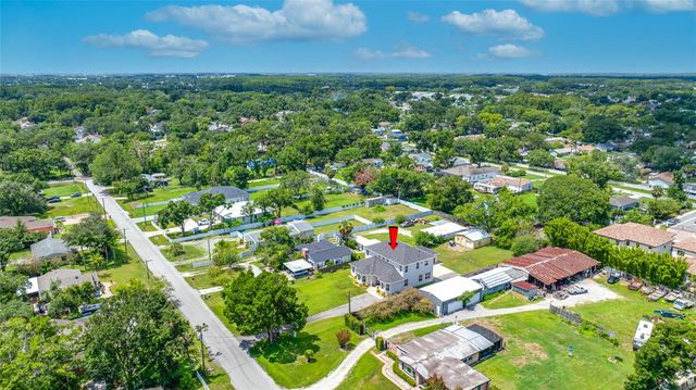 13030 DELWOOD ROAD, Tampa, FL 33624