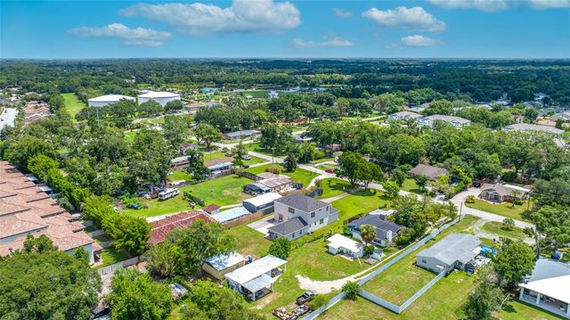 13030 DELWOOD ROAD, Tampa, FL 33624