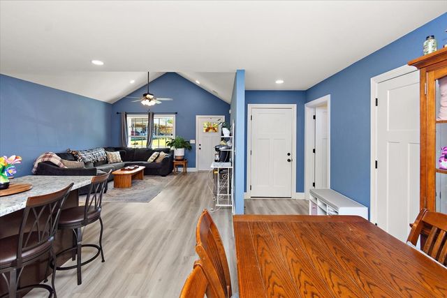 323 Rolling Rd, Shelbyville, TN 37160