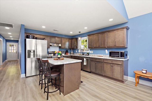 323 Rolling Rd, Shelbyville, TN 37160