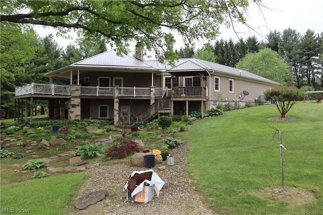 7509 Girdle Road, West Farmington, OH 44491