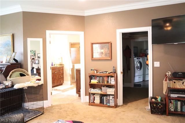 7509 Girdle Road, West Farmington, OH 44491